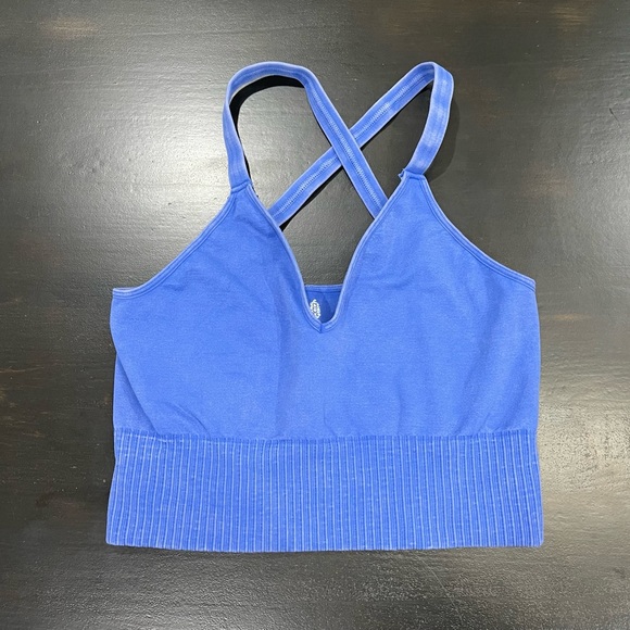 NWOT Free People Movement Good Karma Crop Tank African Violet Sz M/L - Picture 2 of 5